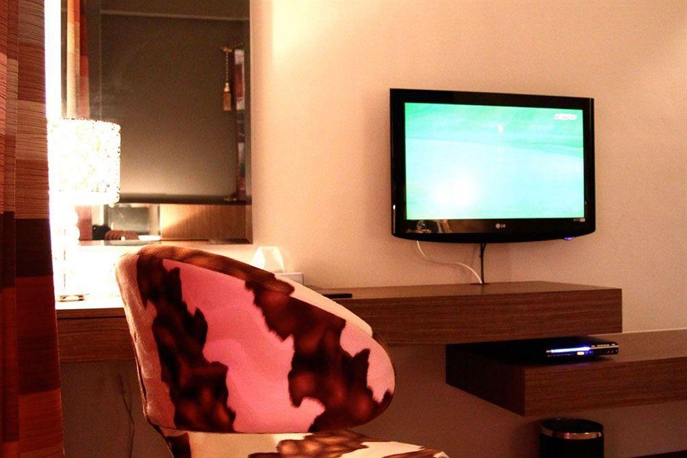 Hotel Arenaa Deluxe 3*