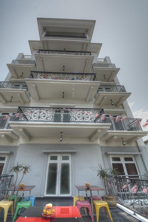Hotel Arenaa Deluxe